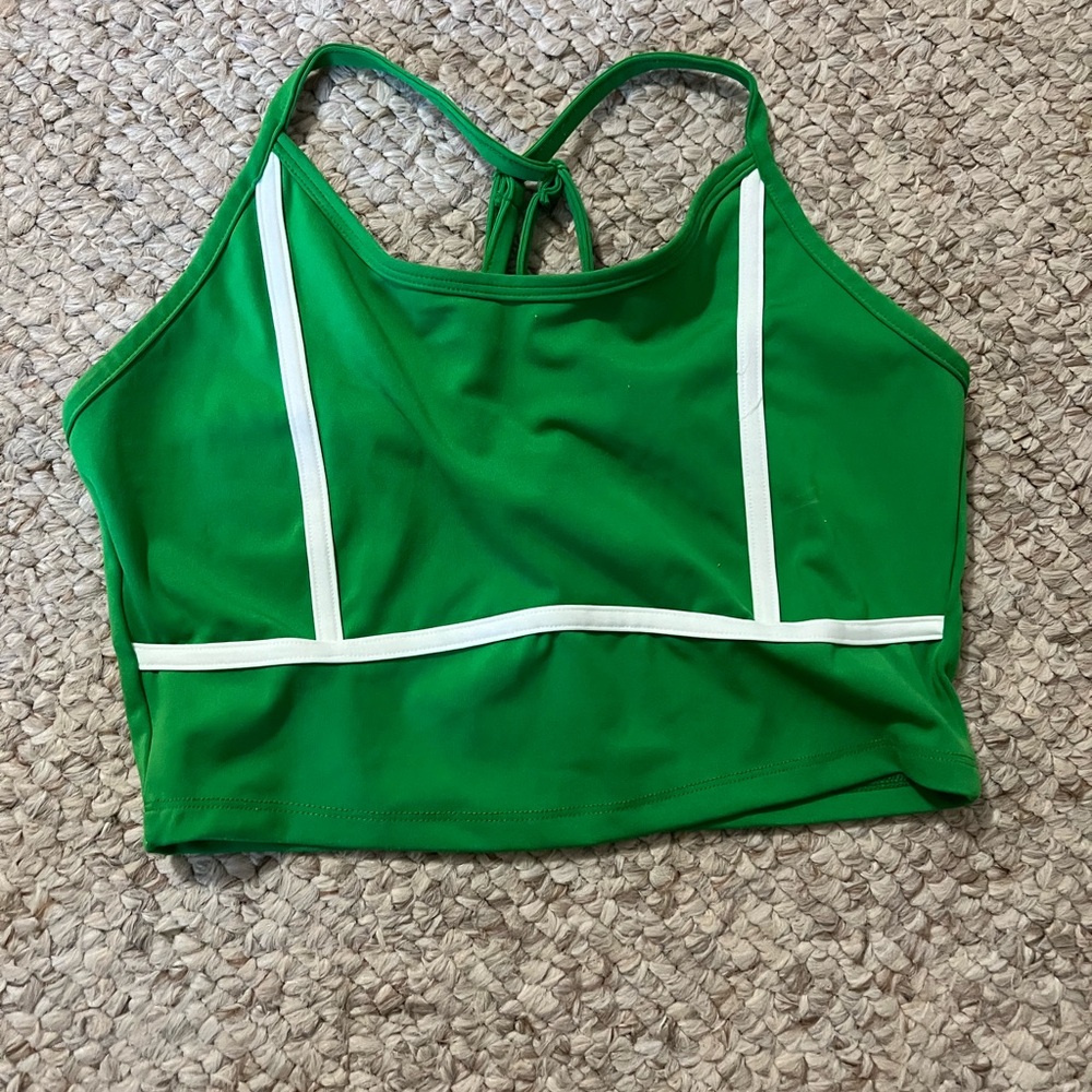 Green tank size medium